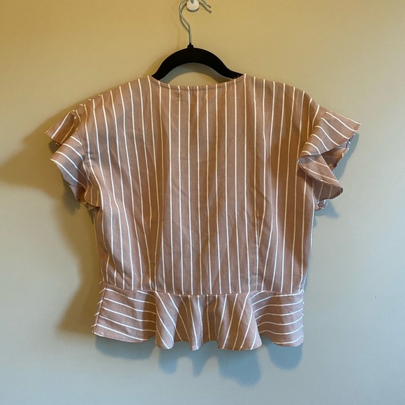 Front-tie Crop Blouse - Picture 2 of 2